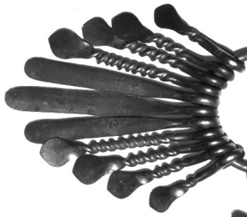 Single Twist and Flat Fringe